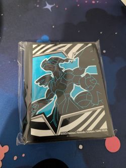 Pokémon TCG: Black Bolt Elite Trainer Box Card Sleeves - Zekrom (65 Pack).