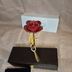 Gold-plated eternal rose – with case and certificatesRosa eterna chapada en oro – con estuche y certificados  