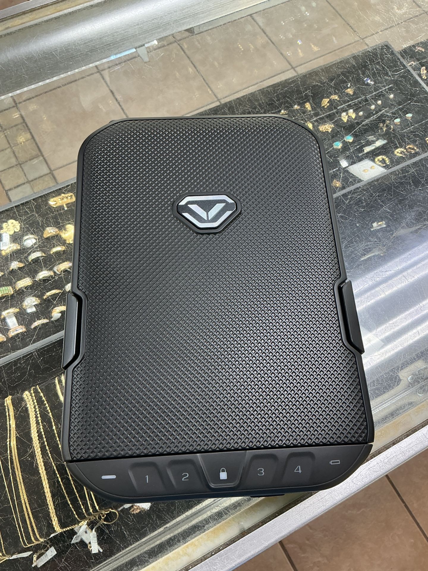 Vaultek VLP10-BK Digital Safe Locker, no backup key