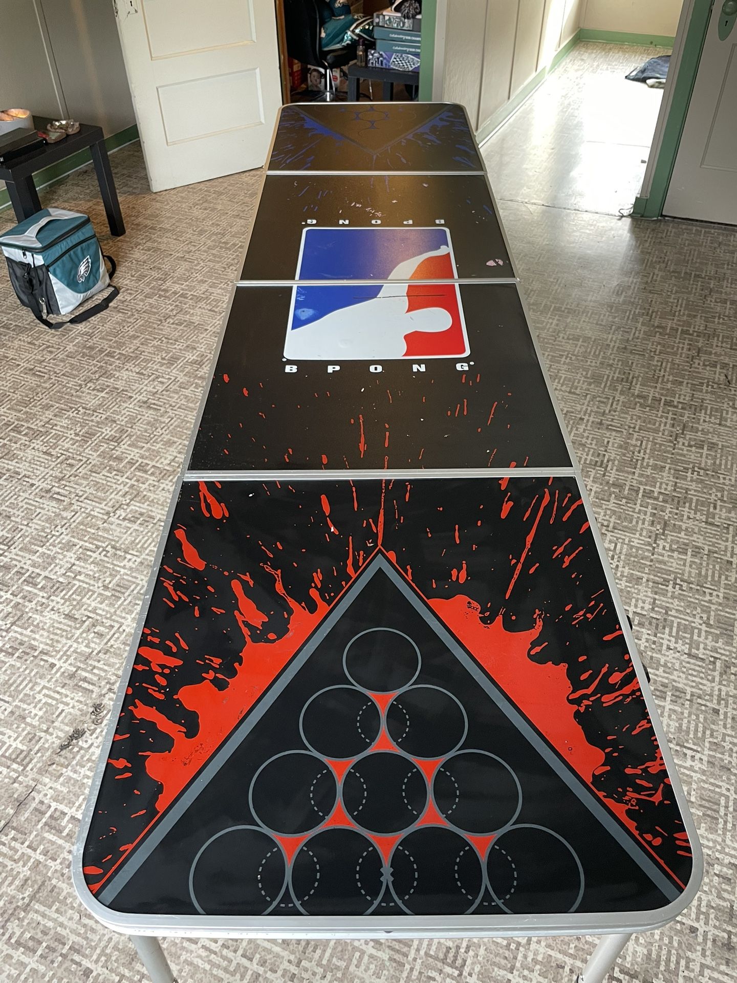 Fold up (Beer Pong) Table.