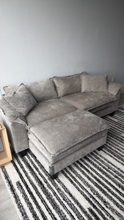 TikTok Cloud Couch Pick Up In New Rochelle