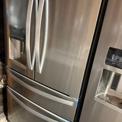Whirlpool 4 Door Refrigerator Stainless 