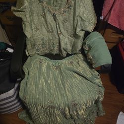 Elegant Sage Green Embroidered Pakistani 3-Piece Outfit – Formal/Wedding Wear