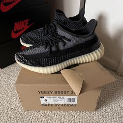 Adidas Yeezy Boost 350 V2 Black Carbon New 6 6.5