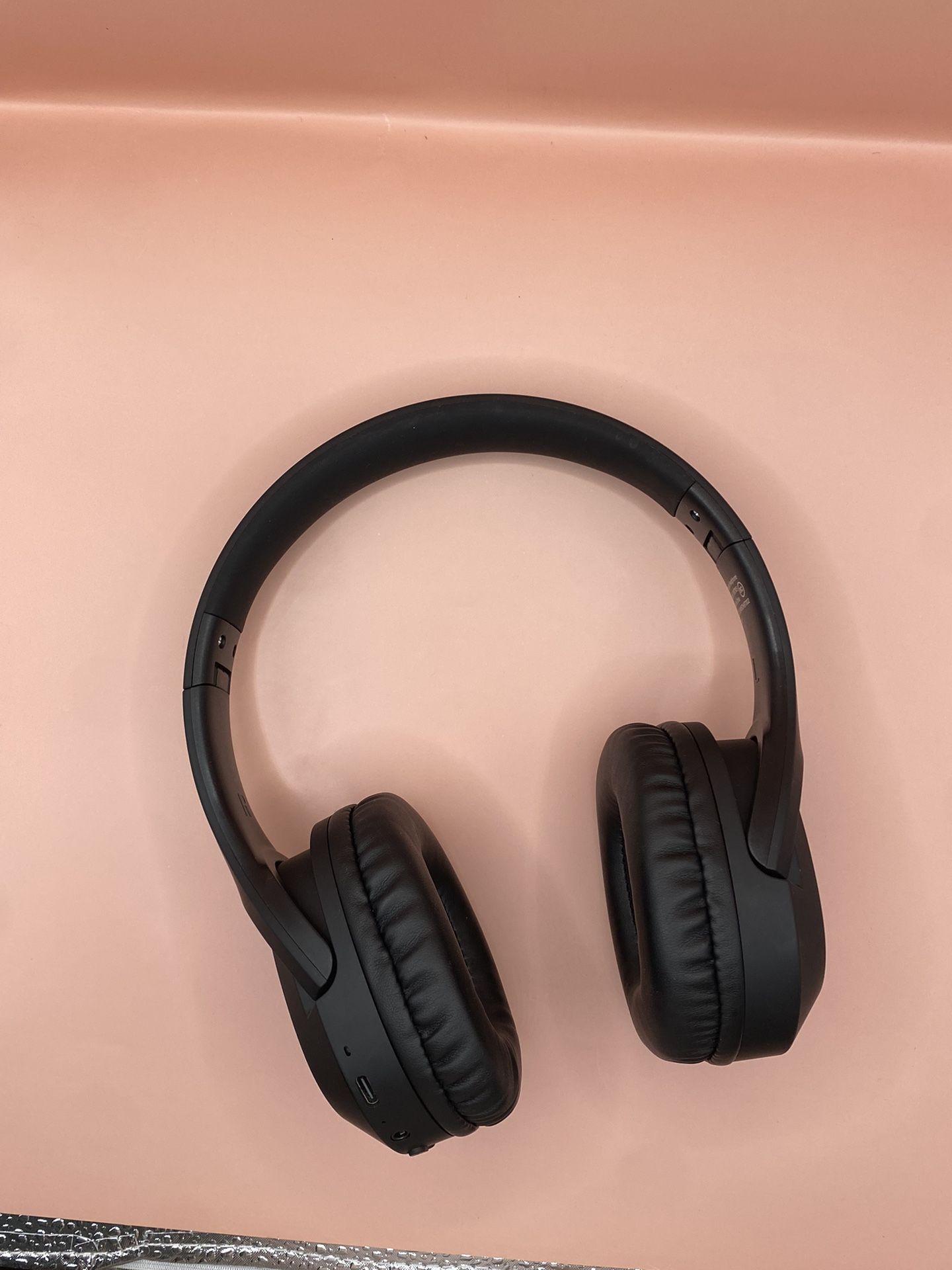 Wireless Bluetooth Headphones