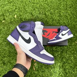 Air Jordan 1 "Court Purple" (sz 9)