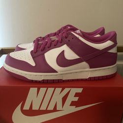 Active Fuchsia Nike Dunk Low  