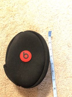 Beats headphone case