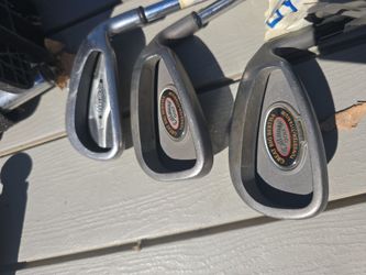 3 callaway golf club irons. 5.7. And 9.all 3 for one price
