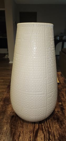 $5 vase