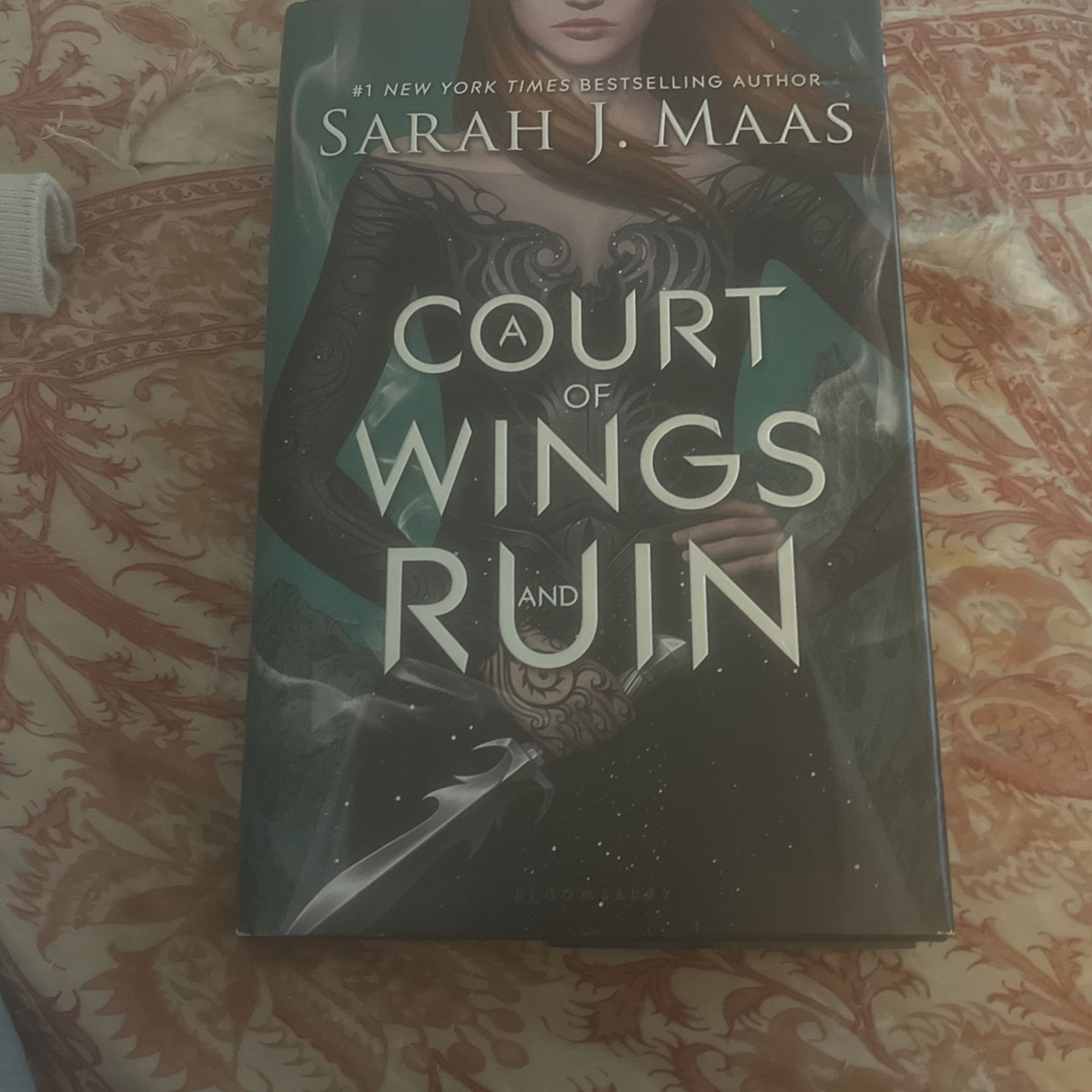 Sarah j. Maas A Court Of Wings And Ruin Hardback.