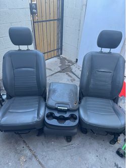 ram 1500 front seats