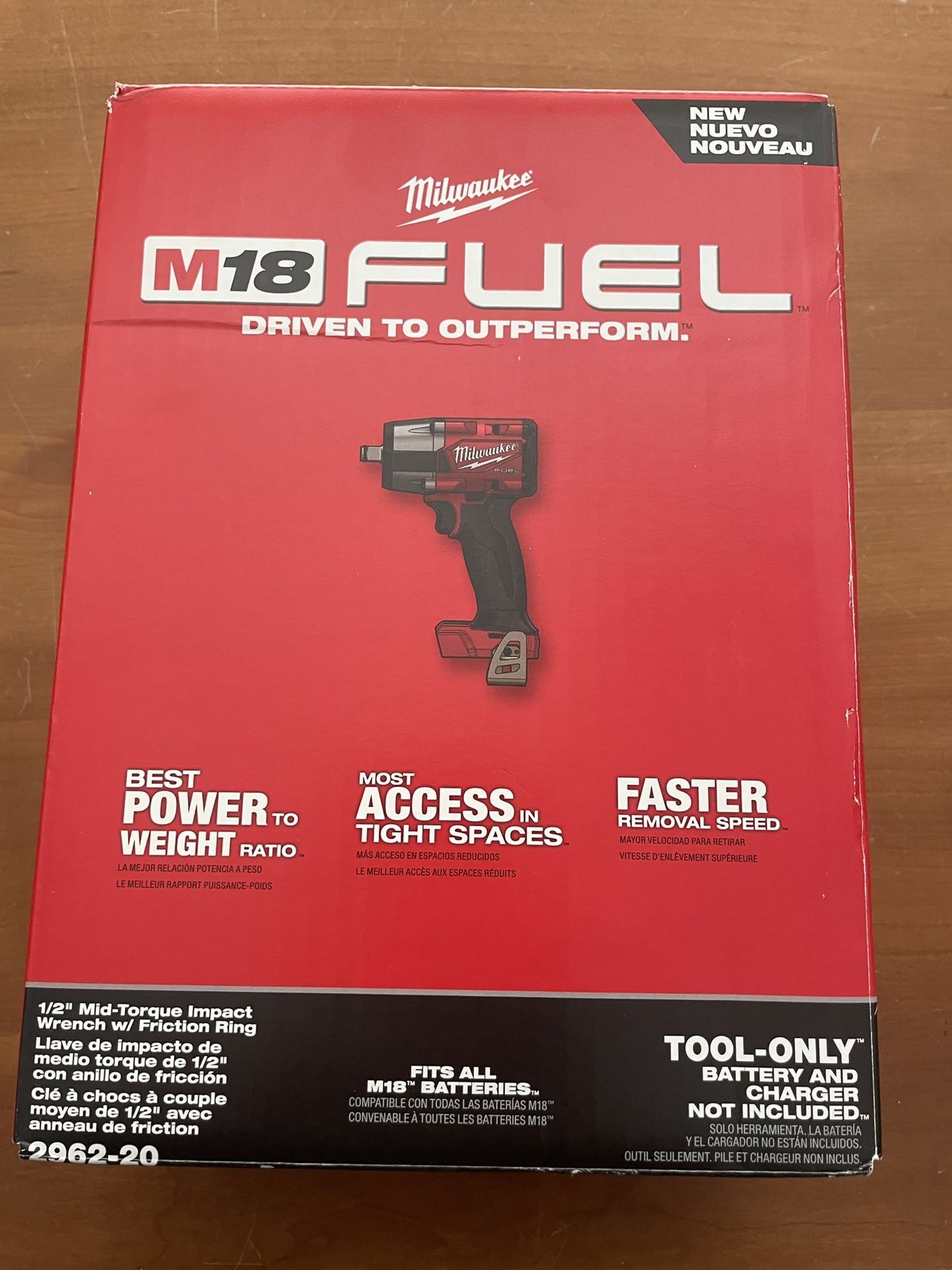 Milwaukee M-18 Mid Torque Wrench