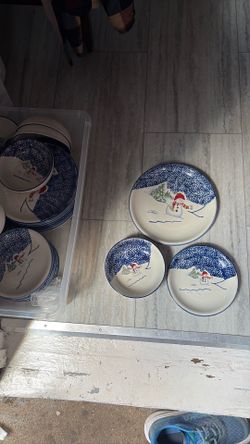 Matching bowl set