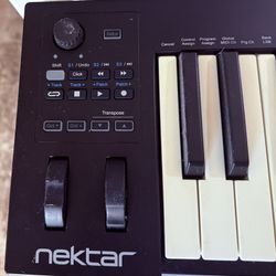 Nektar GX61 Midi Keyboard Controller