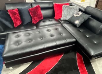 Sectional With Ottoman