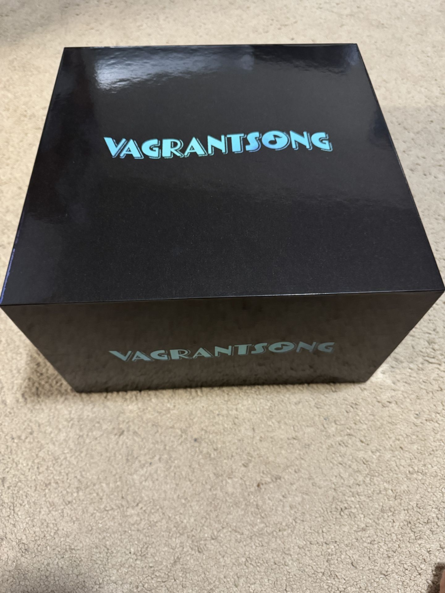 Vagrantsong Deluxe Box