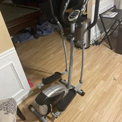 Sunny Health And Fitness Magnetic Elliptical Machine 
