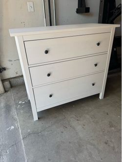 IKEA Hemnes Kids 3 Drawer Dresser