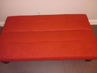 Red Futon