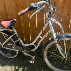 Hampton 7 Bike 