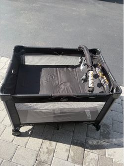 Graco Pack n Play Playpen