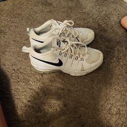 Nike Air Max TR1 180