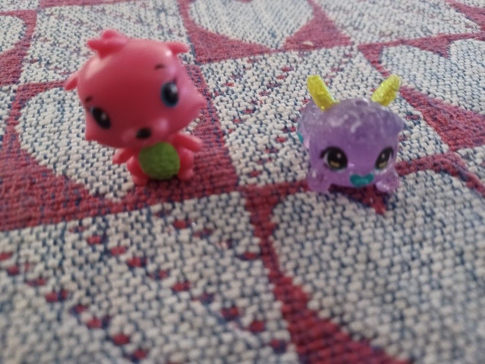 #Hatchimals Colleggtibles Toys