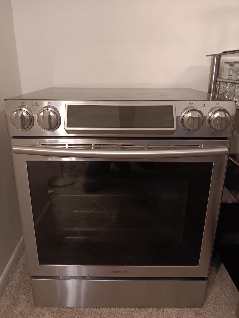 Stainless Steel Samsung Cooktop And Oven