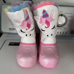 Girls Snow Boots Size 11