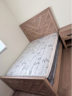 Full size pillow top bamboo brand mattress new
