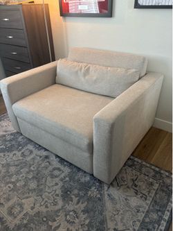 Thomasville Dillard couch