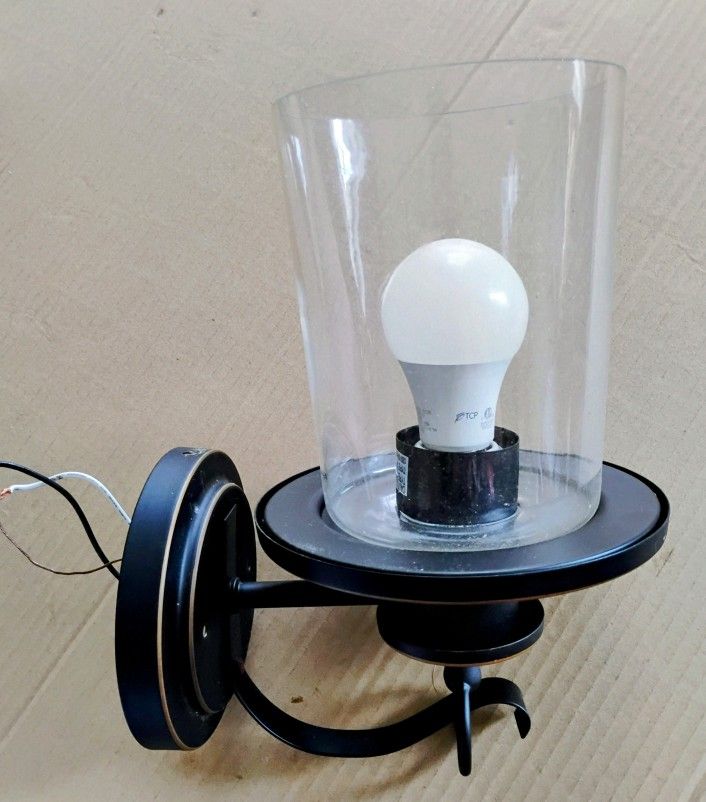 Outdoors Lighting Fixture