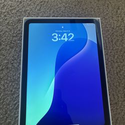 Apple iPad 10th Generation – 64GB (Blue) – Great Condition 290 OBO