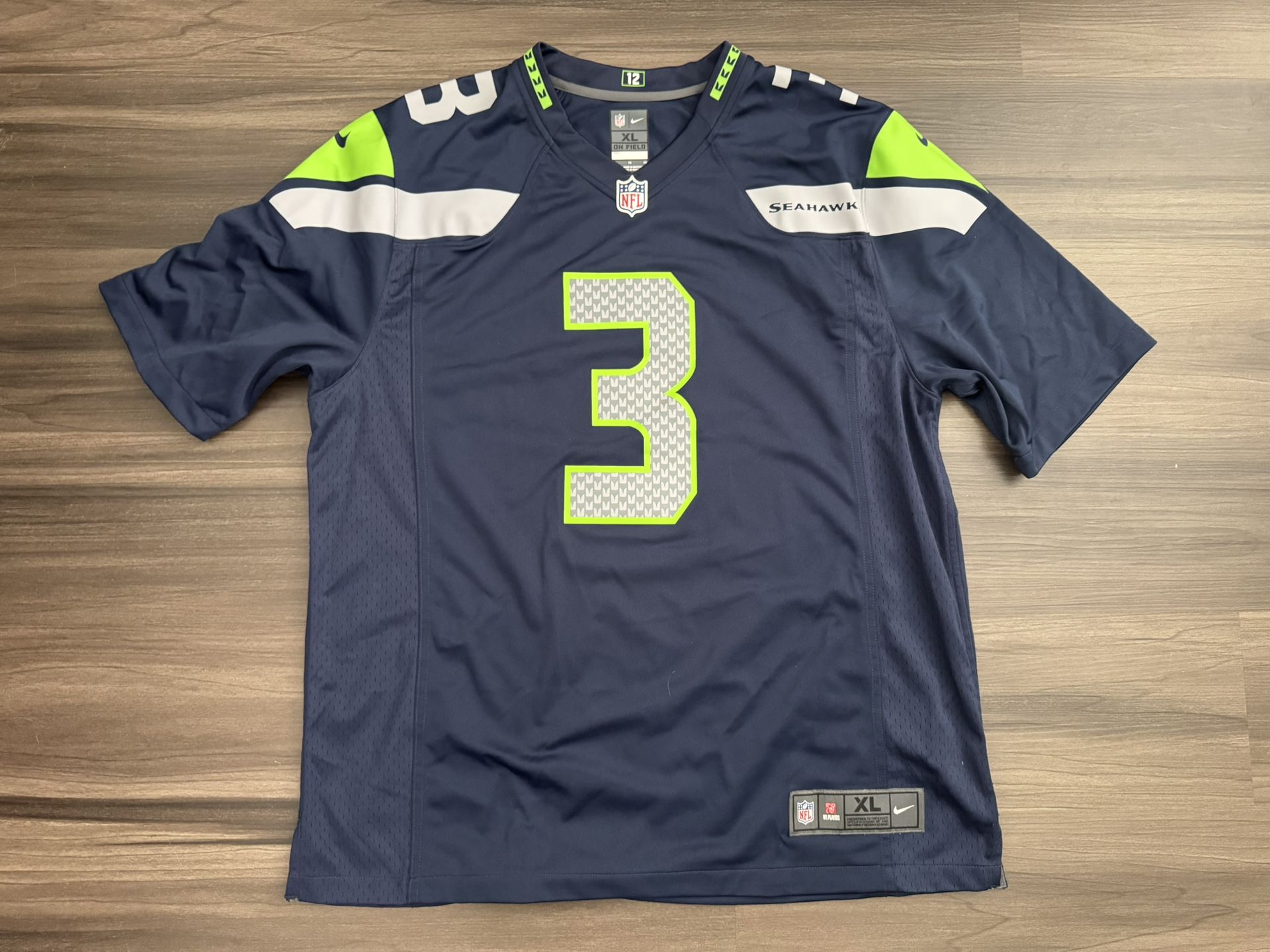 Nike Seattle Seahawks Russell Wilson #3 NFL On Field Football Jersey Men’s XL