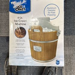 West Bend 4 Qt Ice Cream Machine 