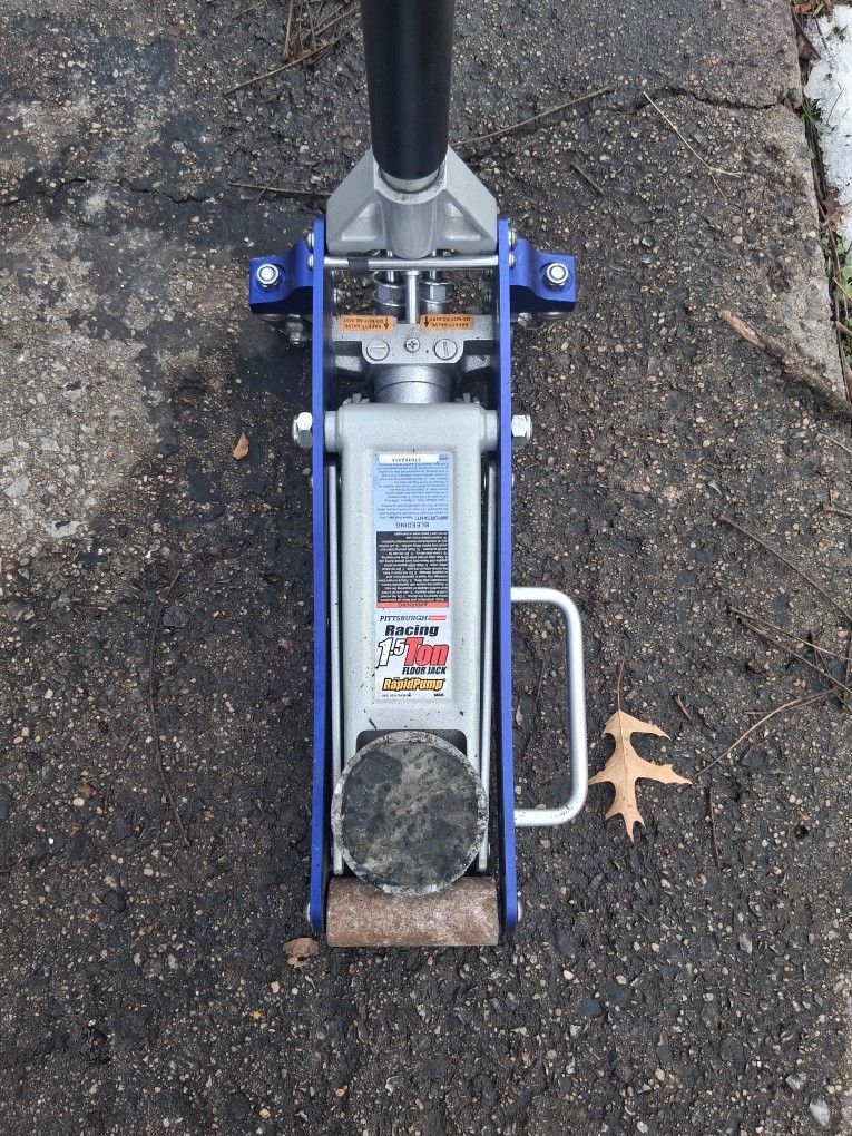 Pittsburgh 1.5 ton Jack