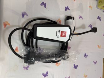 Toyota EV charger( compatiblel with Tesla with Tesla adaptor )