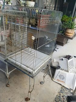 Silver Metal Bird Cage With Wheels