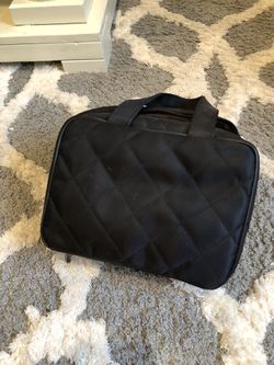 Mary kay makeup bag w pockets