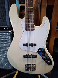 Fever Jazz bass