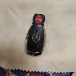 Mercedes Key