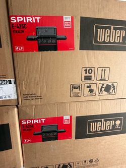 New Weber Spirit E-425c Stealth Barbecue BBQ Grill Propane