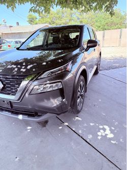 2023 Nissan rogué  SV