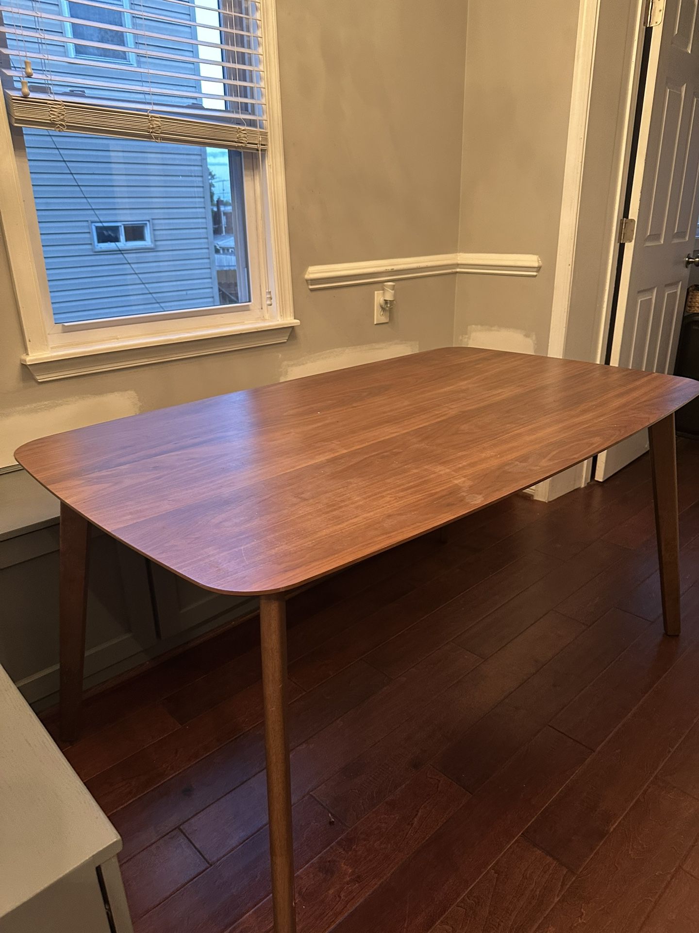 π Dining Table + 4 Upholstered Chairs (Pier One) β $250 OBO π