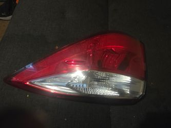 Toyota Corolla 2014 -2016 Used
Right Tail Light Assembly