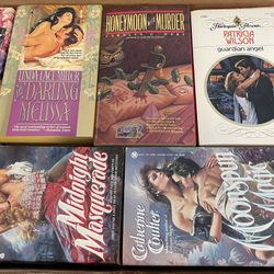 Lot of 25 Romance novels/books