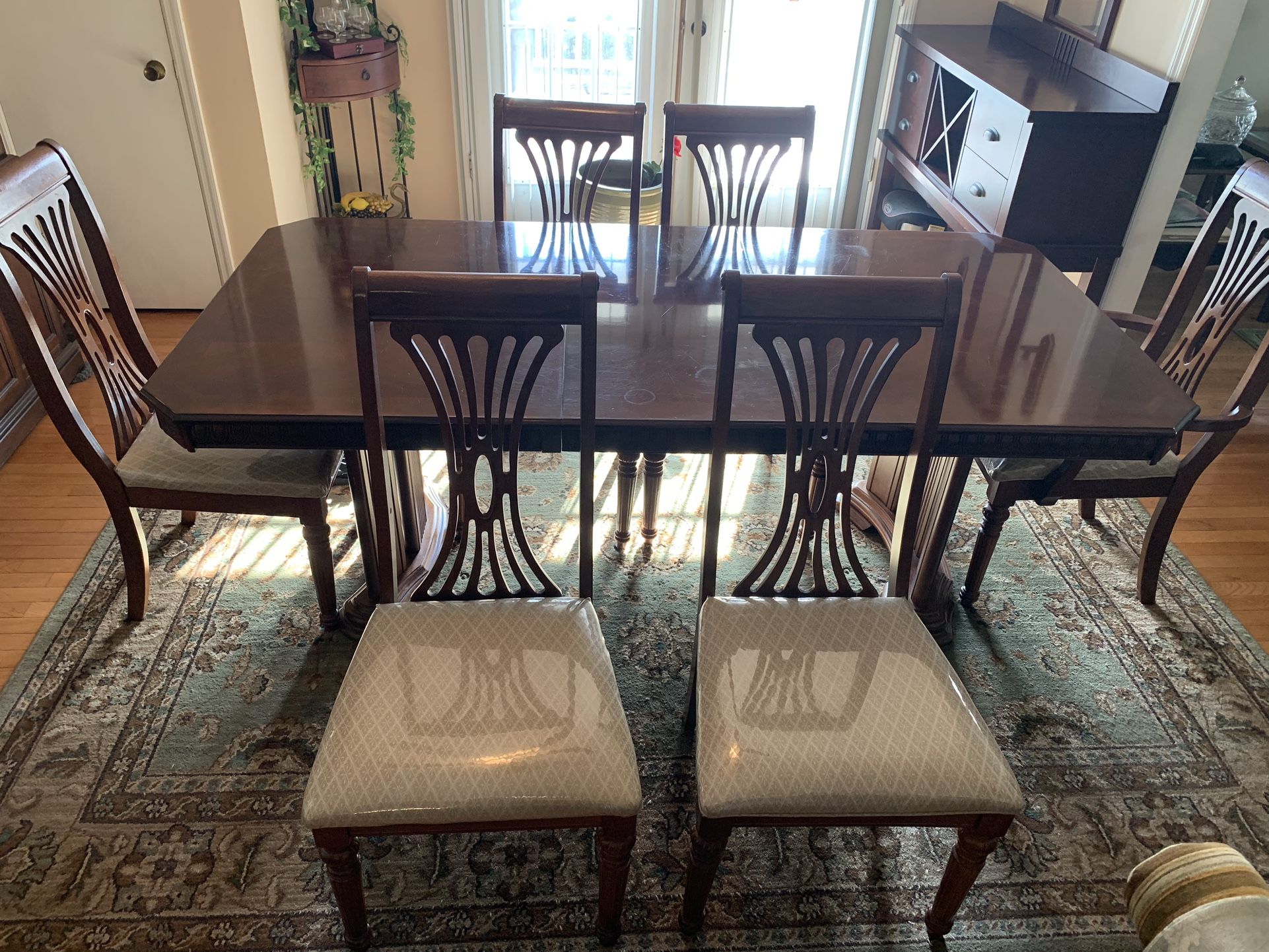 Dining Table With 6 Chairs