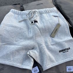Essentials Shorts