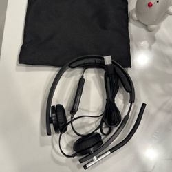 Logitech Headphones NEW 